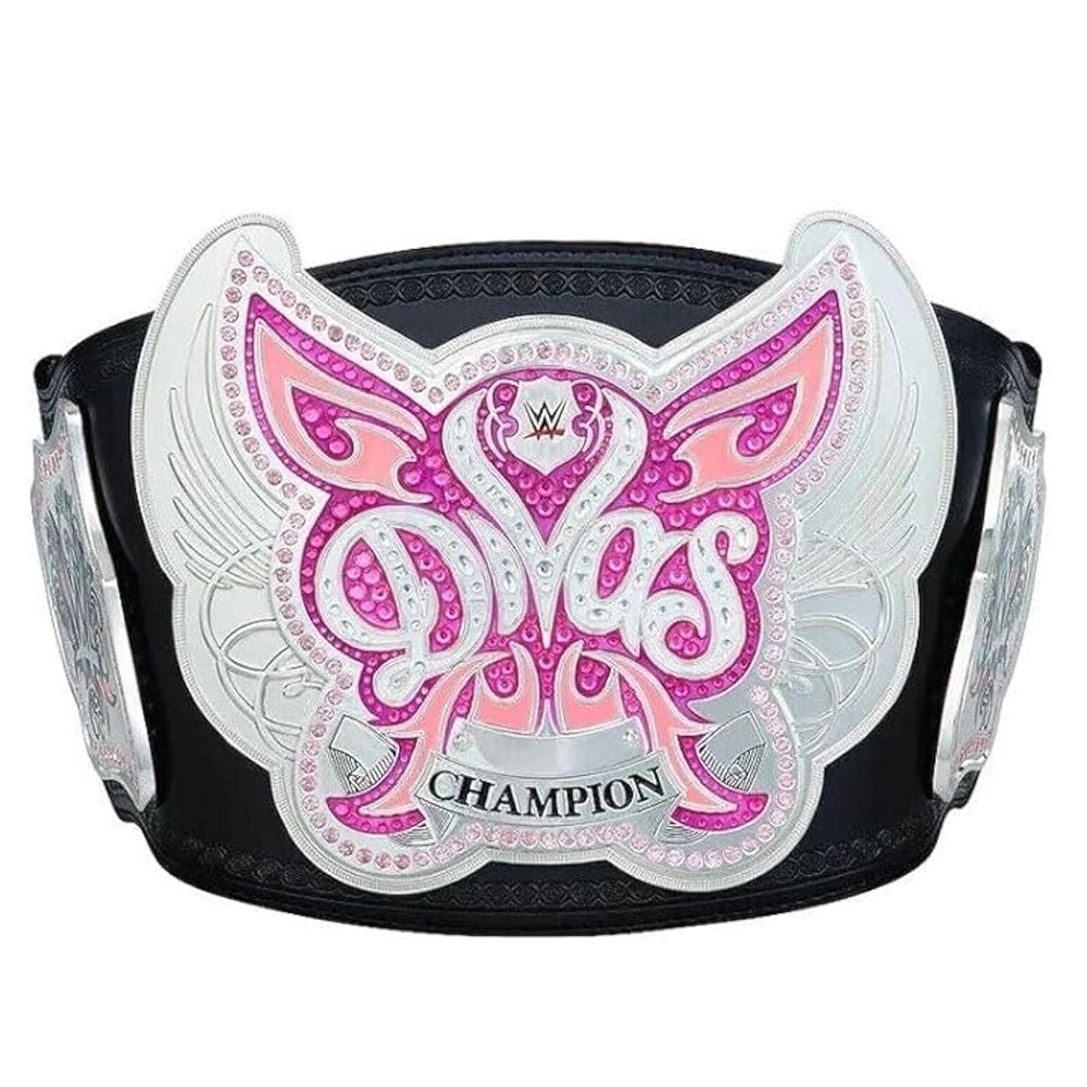 Divas Front